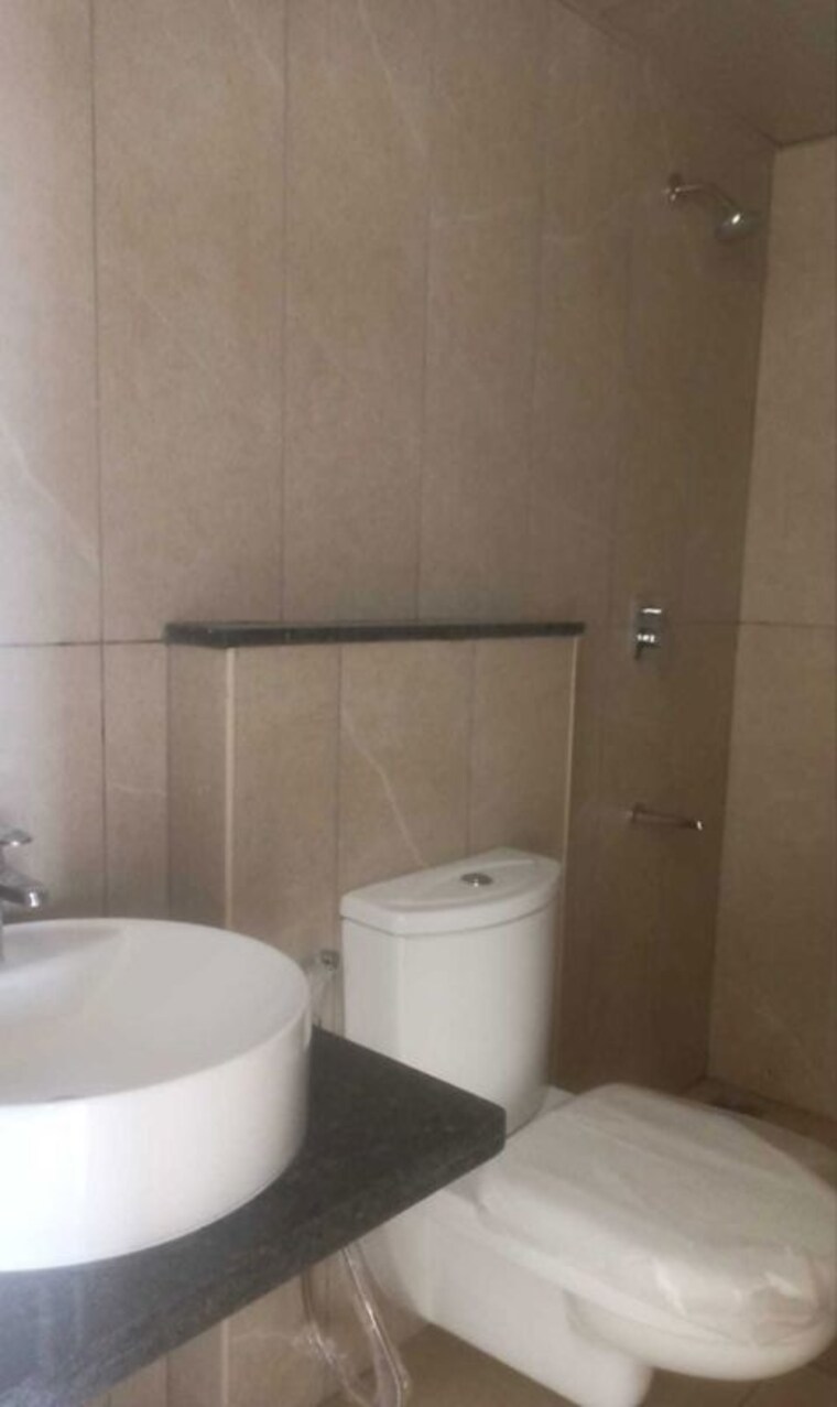 Bathroom, prestige-green-gables 3 Bedroom 1405 Sq.Ft. Apartment In Panathur Bangalore 10508699