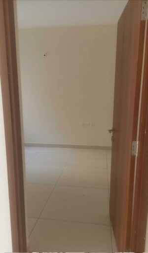 Room in 3 BHK Apartment at Prestige Green Gables, Panathur – for Sale