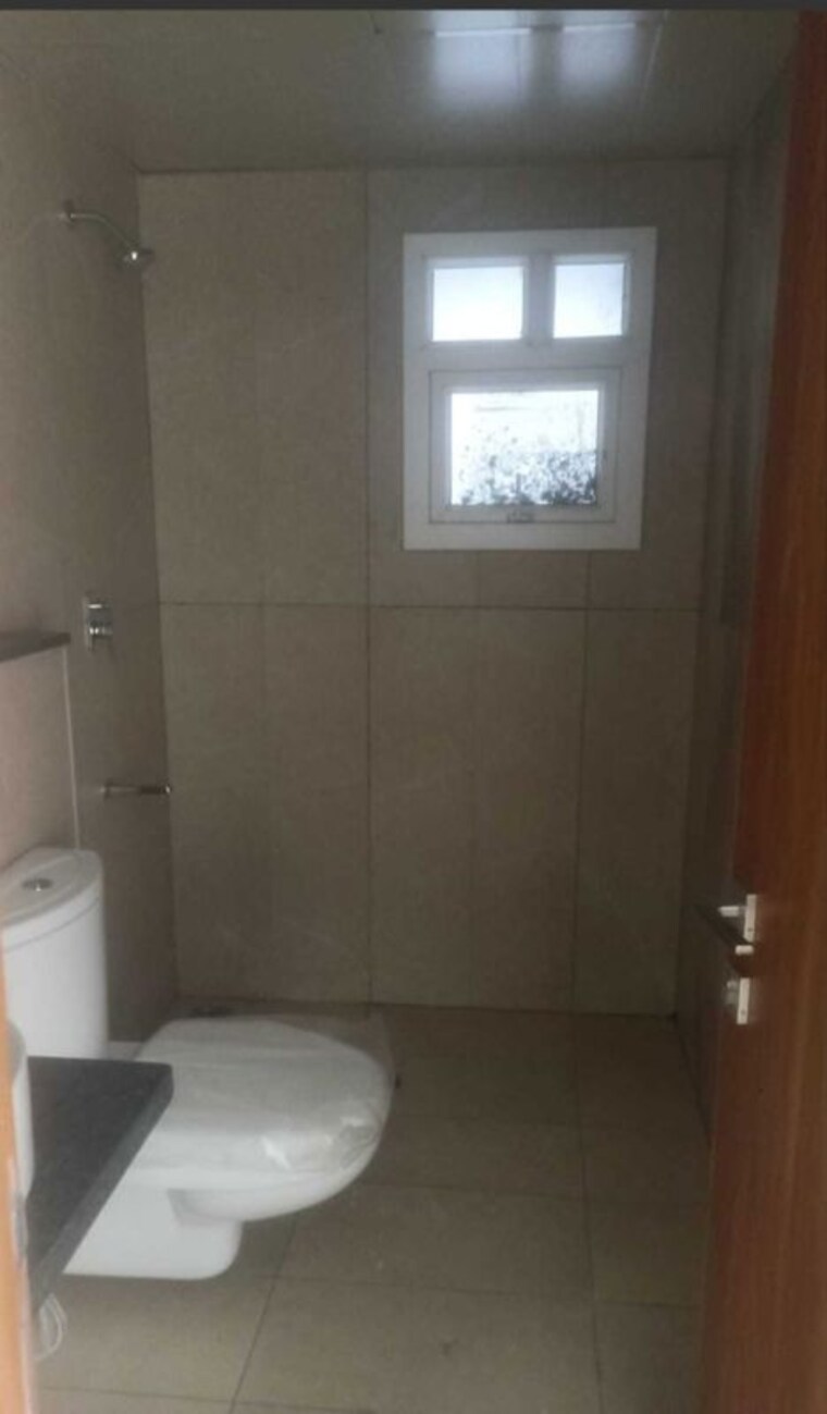 Bathroom, prestige-green-gables 3 Bedroom 1405 Sq.Ft. Apartment In Panathur Bangalore 10508699