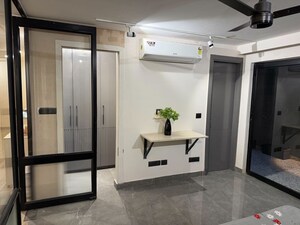 Building Lobby in 5 BHK Builder Floor at Sushant Lok ii – for Rent