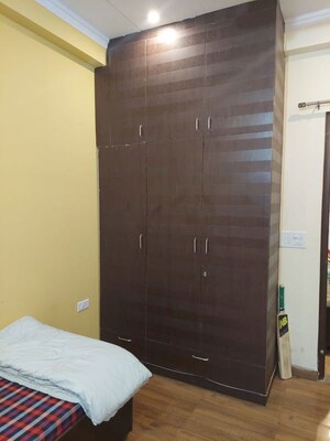 Furnished Amenities in 3 BHK Builder Floor at Alphacorp Gurgaon One 22, Sector 22 – for Rent