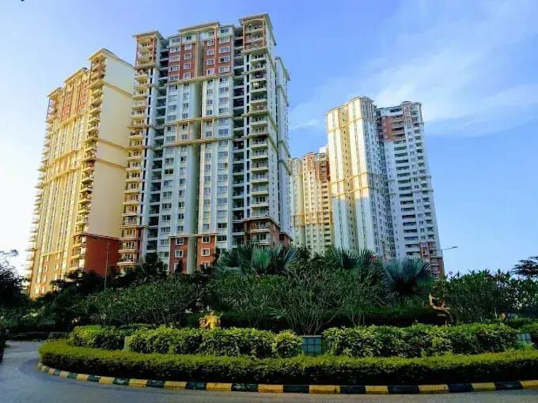 Exterior View, prestige-lakeside-habitat 3 Bedroom 1655 Sq.Ft. Apartment In Varthur Bangalore 10508724