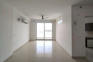 Room in 3 BHK Apartment at Omaxe Royal Residency Faridabad, Sector 79 – for Rent