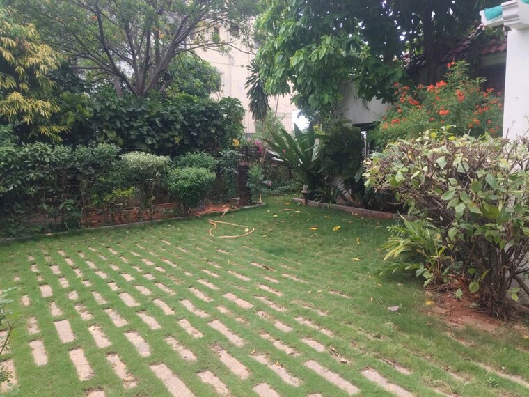 Garden, aditya-mansion-jubilee-hills 6 Bedroom 80000 Sq.Ft. Independent House In Jubilee Hills Hyderabad 10508740