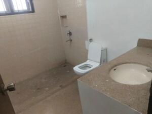 Bathroom in 6 BHK Independent House at Aditya Mansion Jubilee Hills, Jubilee Hills – for Sale