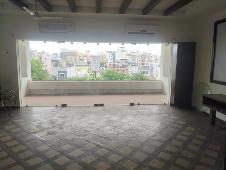  Parking, aditya-mansion-jubilee-hills 6 Bedroom 80000 Sq.Ft. Independent House In Jubilee Hills Hyderabad 10508740