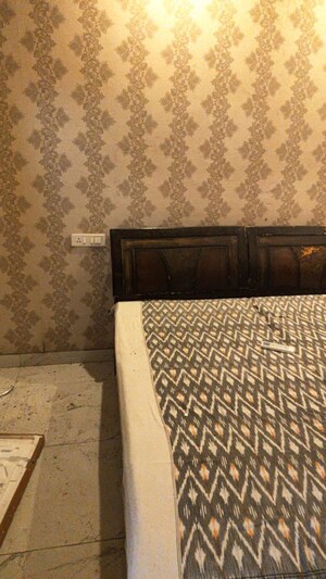 Bedroom in 3 BHK Apartment at Sunshine Enclave, Vip Road – for Rent