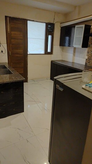 Kitchen in 3 BHK Apartment at Sunshine Enclave, Vip Road – for Rent