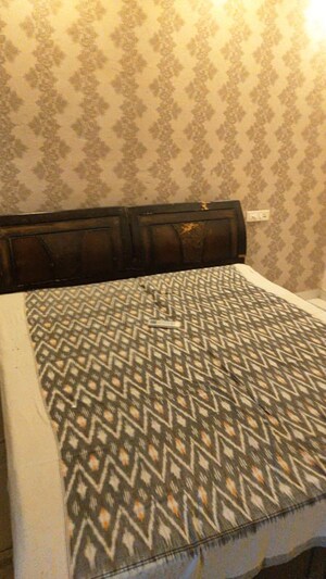 Bedroom in 3 BHK Apartment at Sunshine Enclave, Vip Road – for Rent