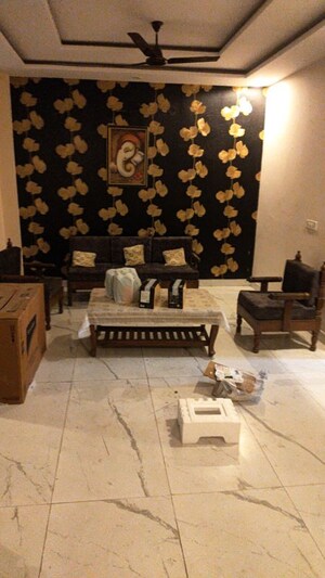 Living Room in 3 BHK Apartment at Sunshine Enclave, Vip Road – for Rent