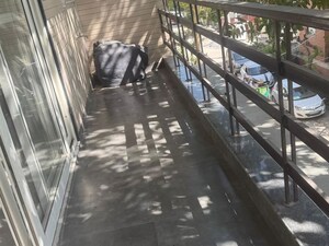 Balcony in 2 BHK Builder Floor at Sector 57 – for Rent