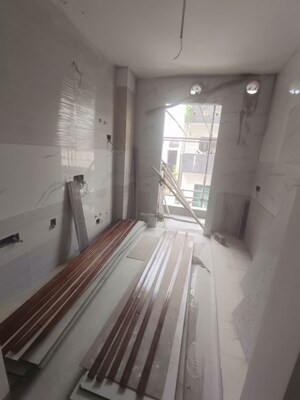 Balcony in 3 BHK Builder Floor at Vikas Puri – for Sale