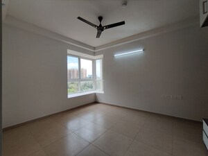 Room in 2 BHK Apartment at Bhartiya Nikoo Homes Phase 2, Thanisandra Main Road – for Rent