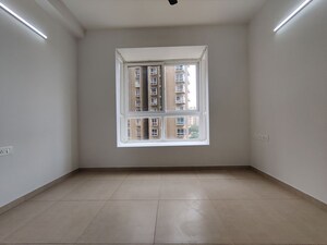 Room in 2 BHK Apartment at Bhartiya Nikoo Homes Phase 2, Thanisandra Main Road – for Rent