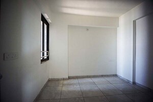 Room in 2 BHK Apartment at Vastral – for Sale
