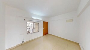 Room in 2 BHK Apartment at Signature Classic, Sarjapur – for Sale