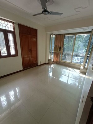 Room in 3 BHK Apartment at Dwarka – for Rent
