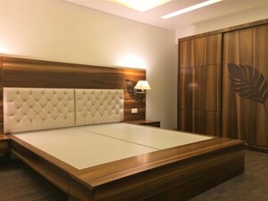 Bedroom in 6 BHK Independent House at Madhuban Chowk – for Sale