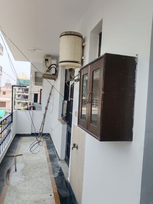 Living Room in 3 BHK Builder Floor at Sector 57 – for Rent