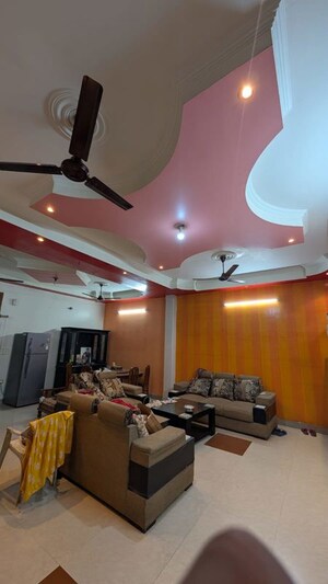 Gym in 4 BHK Builder Floor at Shakti Khand Iii – for Rent