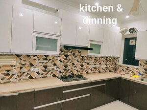 Bedroom in 3 BHK Builder Floor at Sector 57 – for Rent