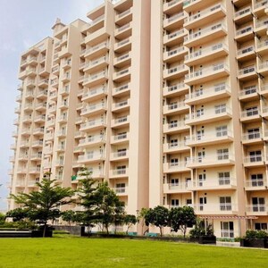 3.5 BHK Apartment – Exterior View View at New Palam Vihar Phase 3 - for Sale