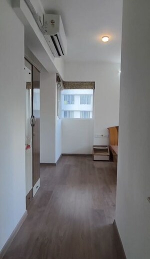 Building Lobby in 3 BHK Apartment at Pawar Nagar – for Rent
