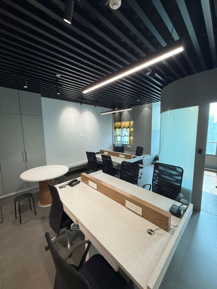 Team Area, one-lodha-place Commercial Office Space 650 Sq.Ft. In Lower Parel Mumbai 10508935