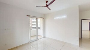 Room in 3 BHK Apartment at Prestige Lakeside Habitat Apartments, Gunjur – for Sale
