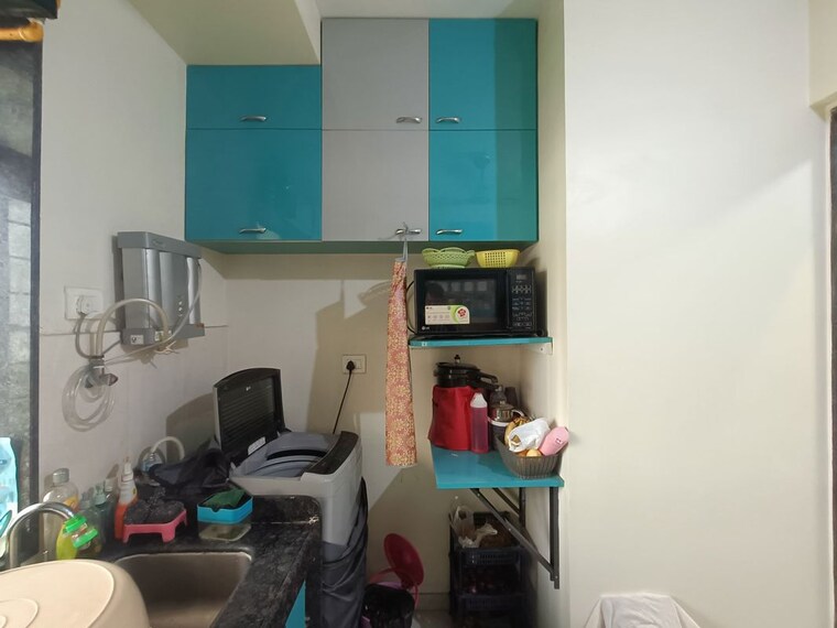 Team Area, runwal-eirene 2 Bedroom 560 Sq.Ft. Apartment In Balkum Pada Thane 10508974