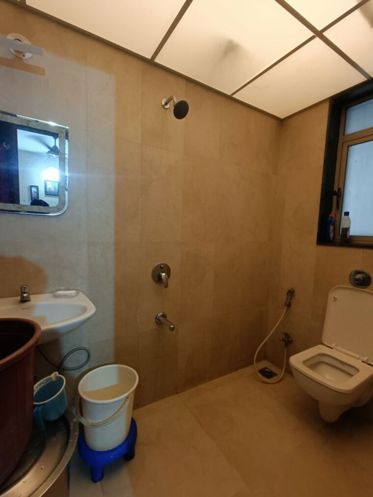 Bathroom, runwal-eirene 2 Bedroom 560 Sq.Ft. Apartment In Balkum Pada Thane 10508974