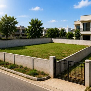  Plot For Sale in Sector 26
