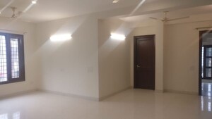 Room in 3 BHK Builder Floor at Choma – for Rent