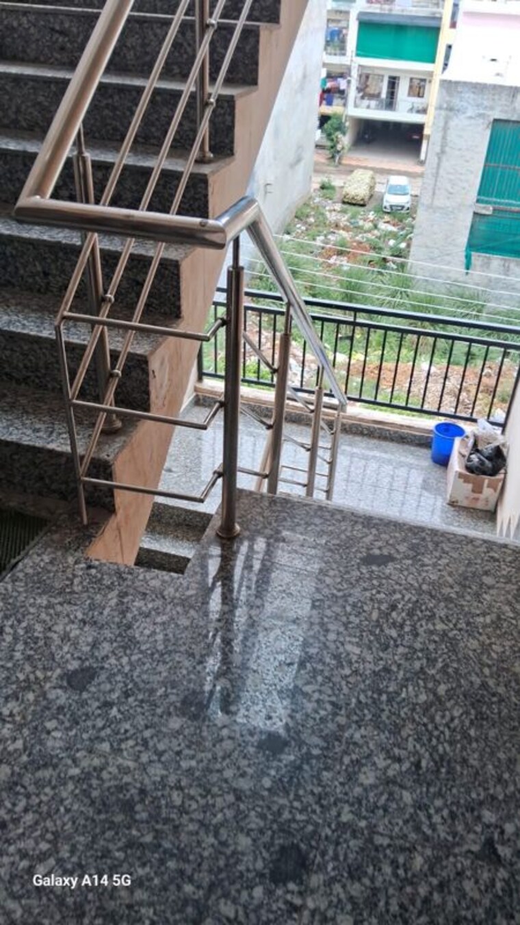undefined, ambala highway 3 Bedroom 1200 Sq.Ft. Apartment In Ambala Highway Zirakpur 10509018
