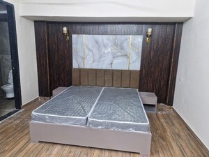 Bedroom in 2 BHK Builder Floor at Sector 55 – for Rent