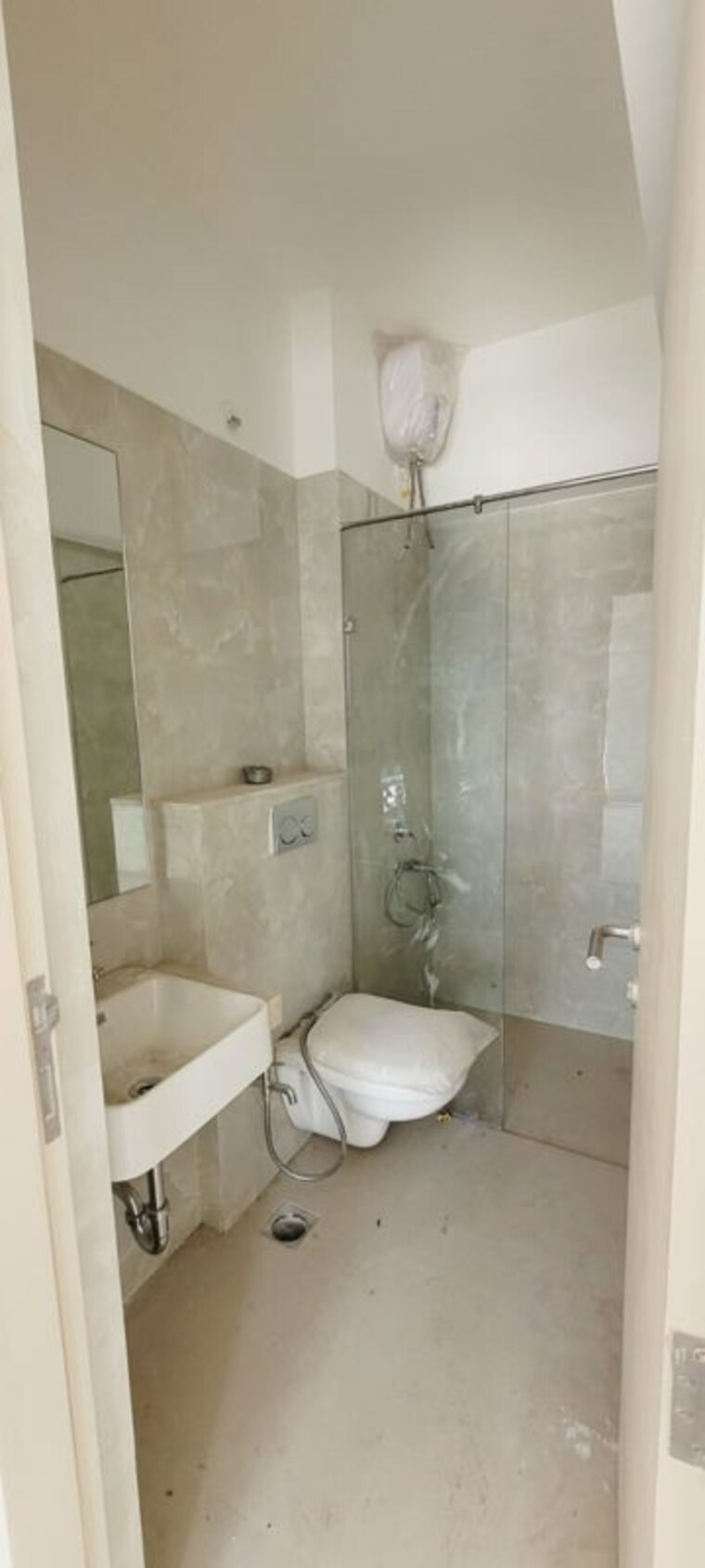 Bathroom, l-t-rejuve-360-tower-a 3 Bedroom 1054 Sq.Ft. Apartment In Mulund West Mumbai 10508985