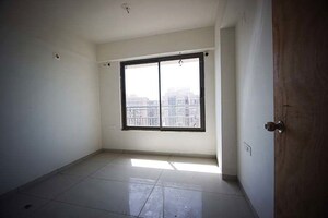 Room in 4 BHK Penthouse at Vaishnodevi Circle – for Sale