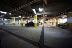 Parking in 4 BHK Penthouse at Vaishnodevi Circle – for Sale