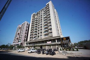 4 BHK Penthouse For Sale in Vaishnodevi Circle