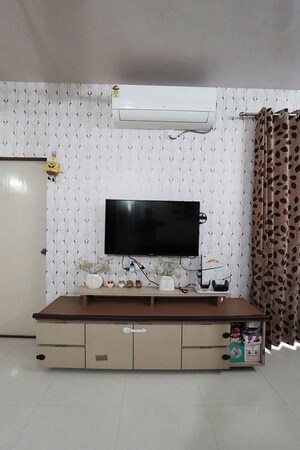Furnished Amenities in 2 BHK Apartment at Isanpur – for Sale