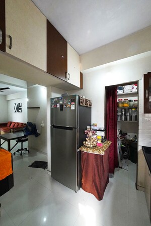 Room in 2 BHK Apartment at Isanpur – for Sale