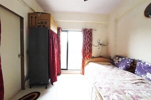Bedroom in 2 BHK Apartment at Isanpur – for Sale