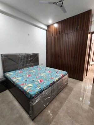 Bedroom in 2 BHK Builder Floor at Sector 57 – for Rent