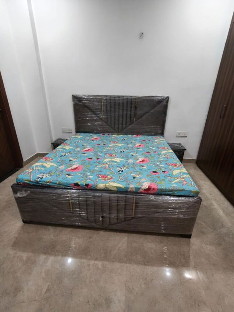 Bedroom, sector 57 2 Bedroom 1250 Sq.Ft. Builder Floor In Sector 57 Gurgaon 10509072