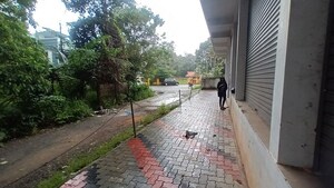 Balcony in  Warehouse at Nettoor – for Rent