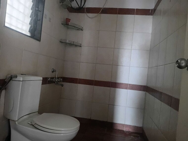 Bathroom, lunkad-amazon 2 Bedroom 1150 Sq.Ft. Apartment In Viman Nagar Pune 10509065