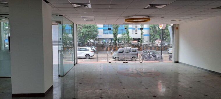  Parking, kalina Commercial Showroom 4500 Sq.Ft. In Kalina Mumbai 10509144