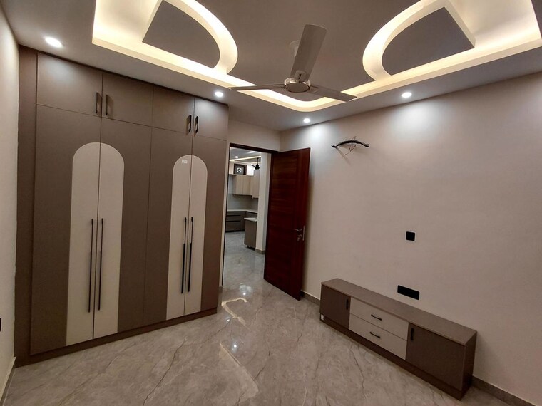 Bedroom, puri-kohinoor 3 Bedroom 160 Sq.Yd. Builder Floor In Sector 89 Faridabad 10509124