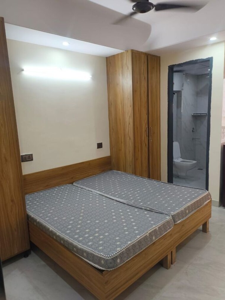 Bedroom, kirti nagar 1 RK 400 Sq.Ft. Builder Floor In Kirti Nagar Gurgaon 10509132
