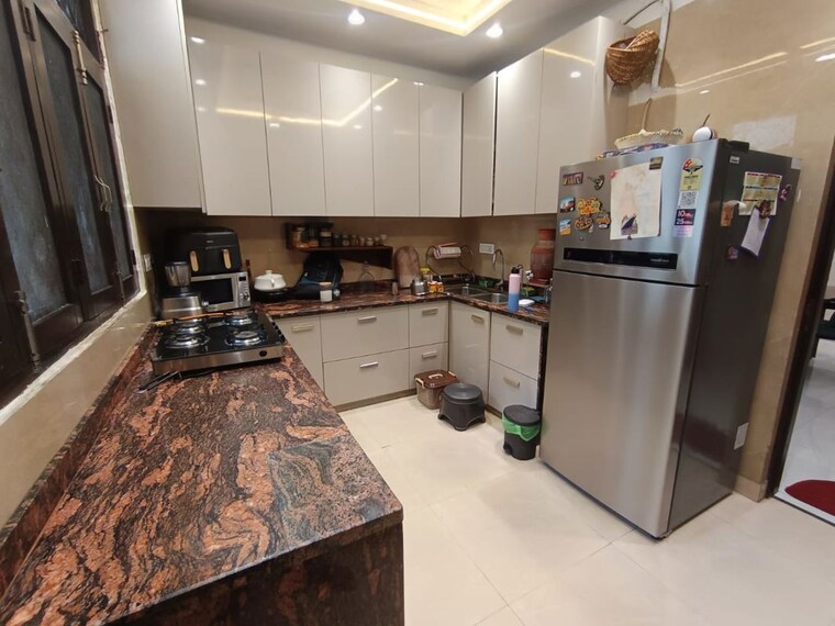 Kitchen, dlf-atria 3 Bedroom 316 Sq.Yd. Builder Floor In Dlf Phase ii Gurgaon 10509153